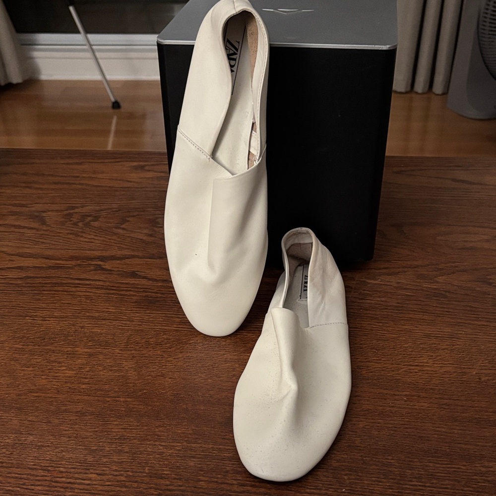 Zara Women's Cream Leather Shoes